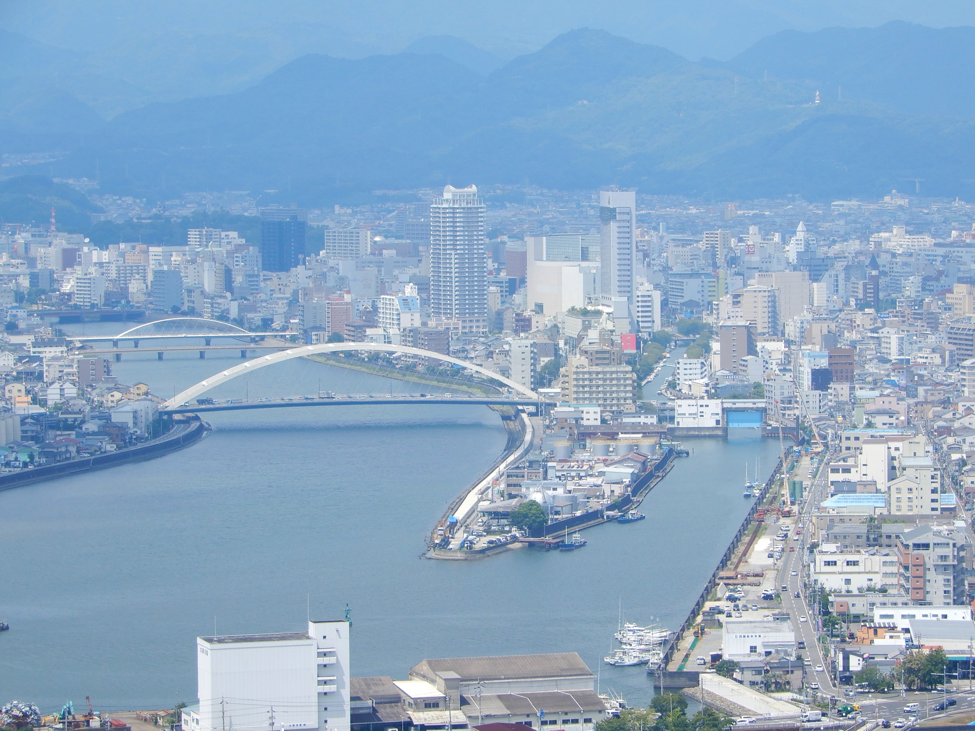 須崎市大間本町のメイン画像